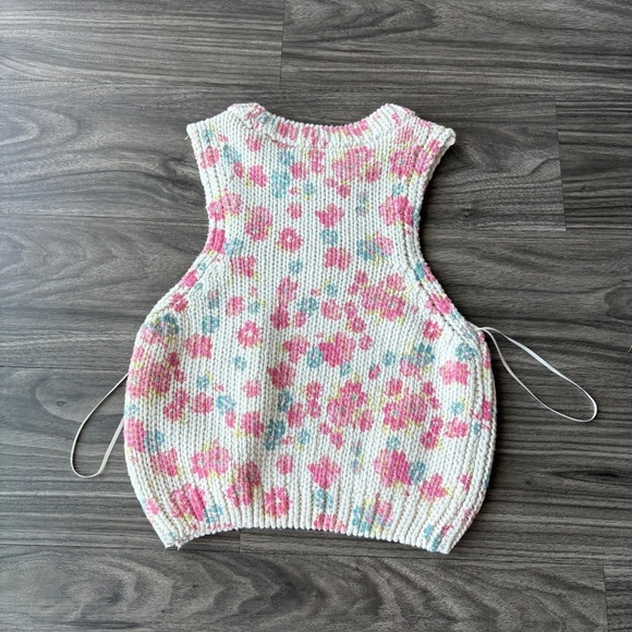 NEW Zara | Floral Print Knit Top White Pink Sweater Small - Picture 6 of 7